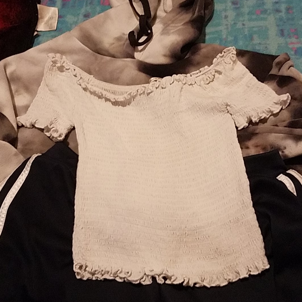 Hoodie crop top  bundle {shorts sold}